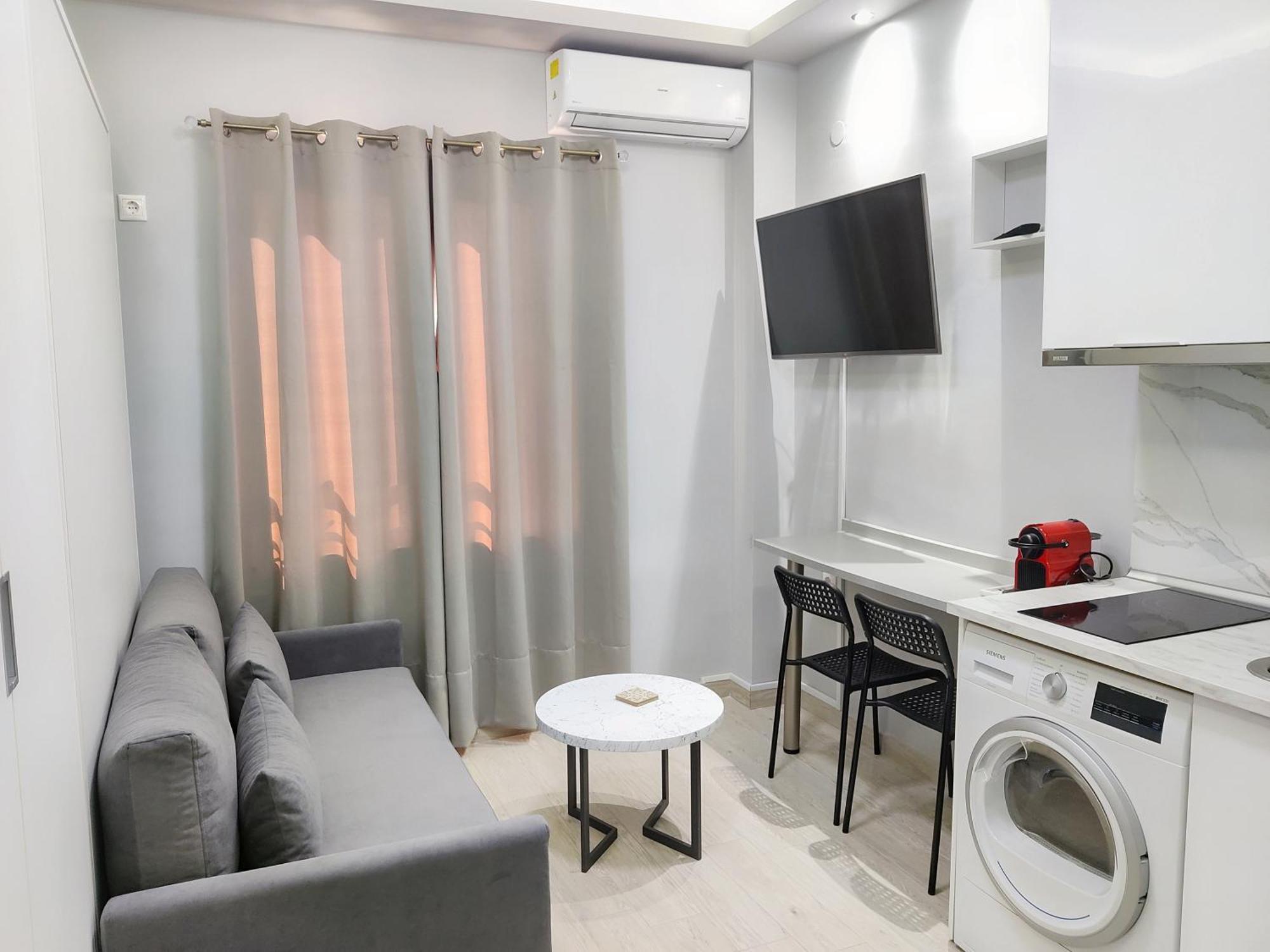 Pretty Petitie Fully Equipped City Center Studio Солун Екстериор снимка